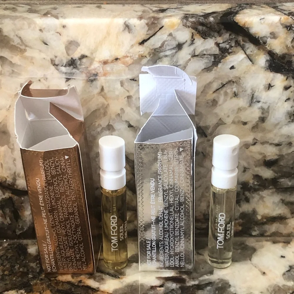 Set of 2 Mixed Tom Ford 2ml Sample Vial Spray Bundle